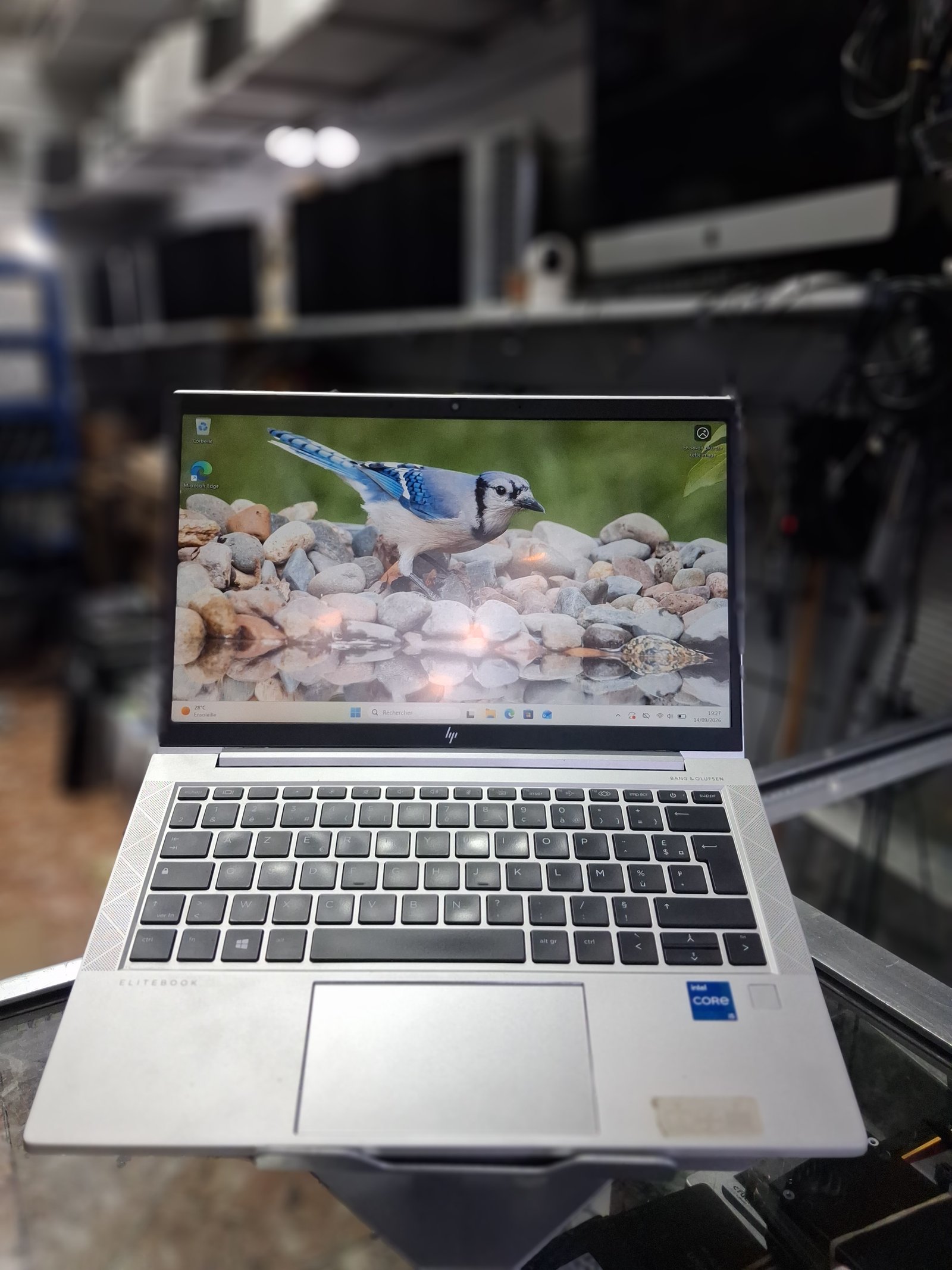 Hp 830 G8 i5 11em 8g 256